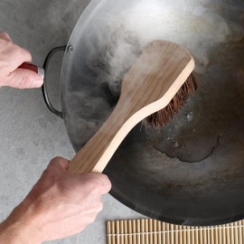 TrueCraftware- 12-inch Wok Brush Palmyra Bristles with Wooden Handle - Wok Brush Cleaning Brush Kitchen pan Brush Scrub Brush Kitchen Cleaning Brush Pot Scraper Scrubber Dish Pan Brush for Cooking