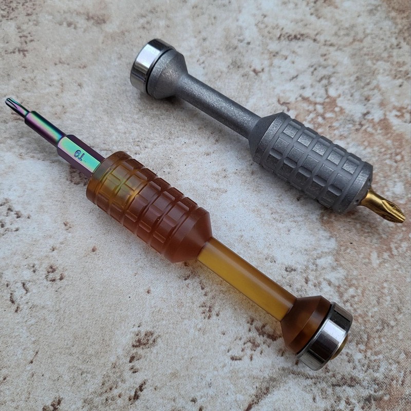 WANERSEN Pocket Screwdriver, EDC Palm Multitool With Spinner Toys, Ended