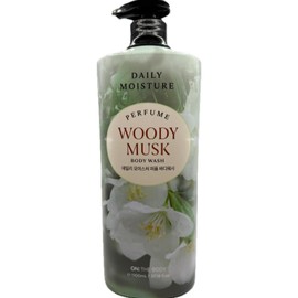 ON THE BODY Daily Moisture Woody Musk Body Wash, 37.19 fl oz, Perfumed