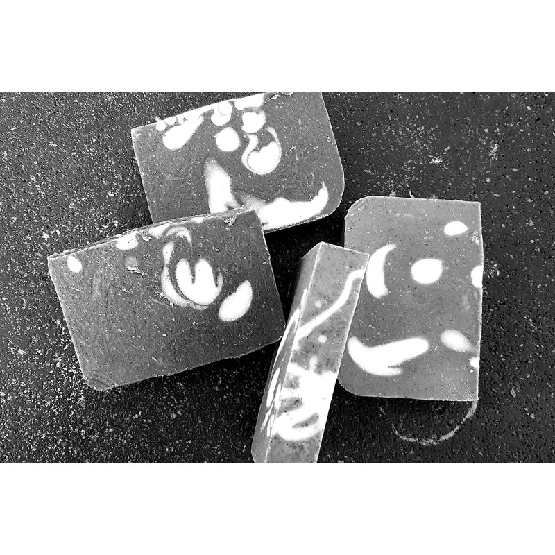 KIT 4 JABONES ARTESANALES de CARBON ACTIVADO y TEA TREE