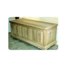 Woodworking Project Paper Plan to Build Raised Panel Hope Chest