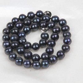 Treasure Bay Elegant Natural Black Freshwater Pearl Necklace Grade AA 8-9mm for Women Presented in a Beautiful Jewellery Gift Box Pearl, Pearl, Freshwater pearls