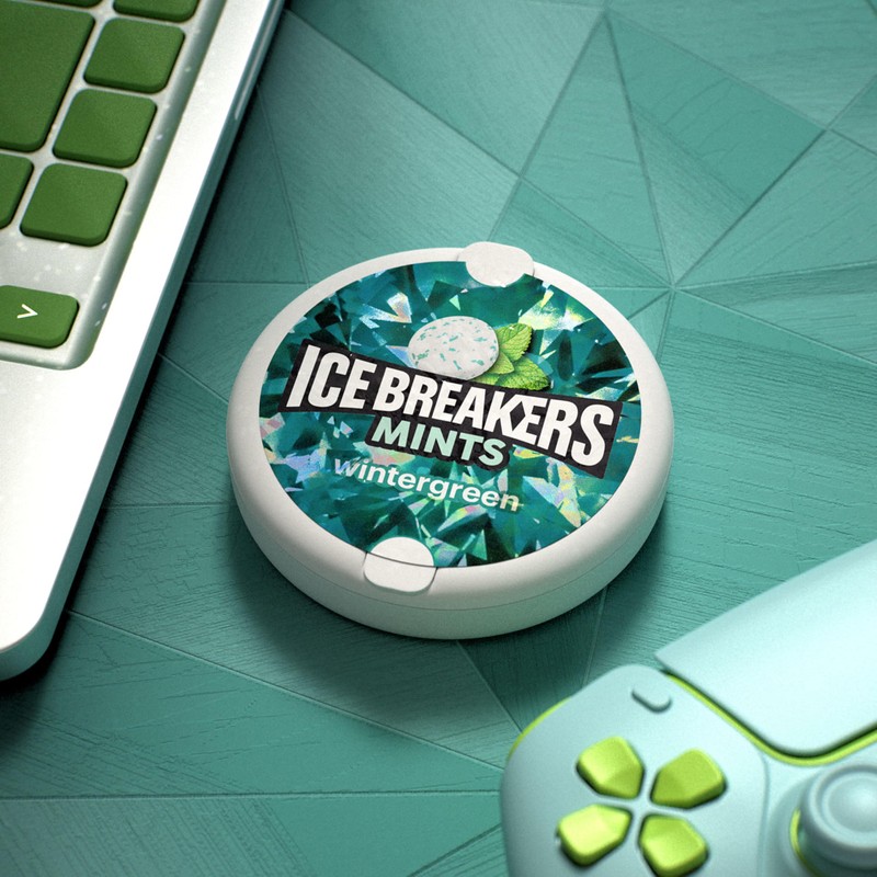 ICE BREAKERS Wintergreen Sugar Free Mints Tins, 1.5 oz (8
