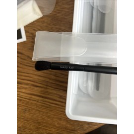 Mary Kay EYE BLENDING BRUSH Brand New in Sleeve