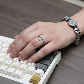 HZMAN Snake Tooth Ring Gothic Punk Hip Hop Stainless Steel Animal Tooth Rings for Men Women Jewelry Gift (Size,11)