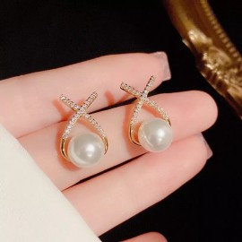 Unbranded 14k Gold Simple Design Cubic Zirconia Crossed Pearl Stud Earrings