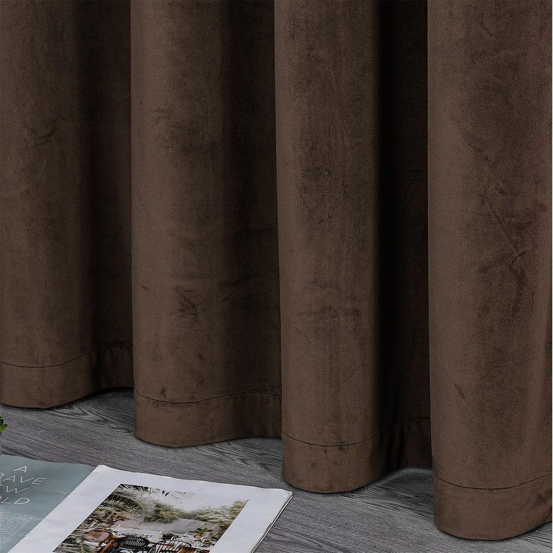 BEAUTEX Velvet Blackout Curtain with Eyelets 140 x 175 cm