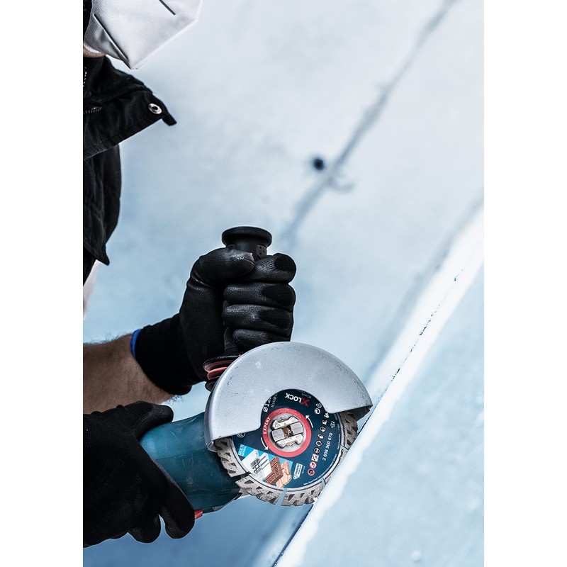 Bosch Professional 1x Expert MultiMaterial Diamond Cutting Disc (for Concrete,