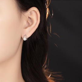 MASOP Pearl Stud Earrings White Pearl Drop Pearl Stud Earrings for Women Girlfriend Mum Bride, Copper