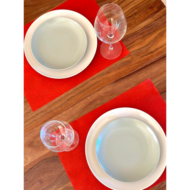 NATUARTE, Table Runner, Red, Non-Woven Table Runner, Decorative Table Runner,