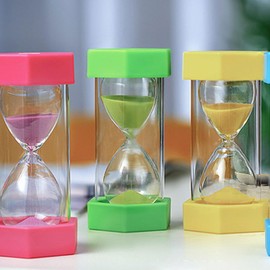 Handy Timer for Safe and Healthy Cooking Practices Kitchen Timer Clock Compact and Convenient to Carry, Orange Color, 15 Minutes