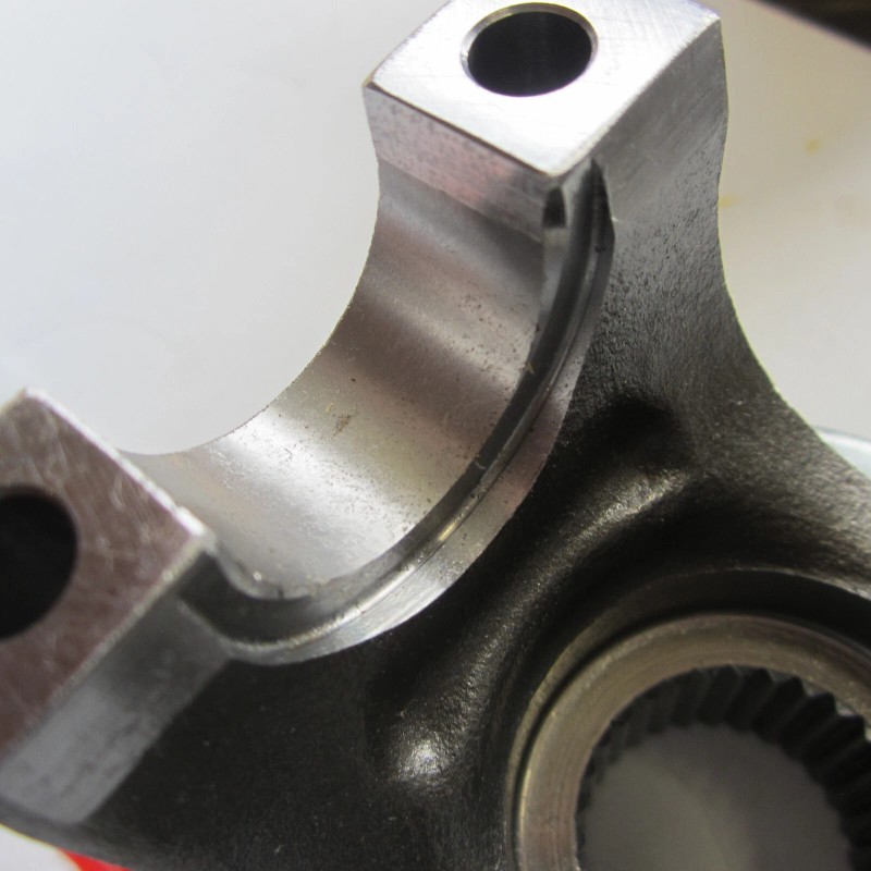 Arjay Wholesale GM 8.5 10 Bolt 3R Yoke and Spicer
