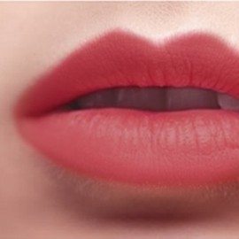 Natinda Creamy Lip Crayon Lipstick A passionate and passionate red color 07 Samba Dance / 나틴다 크리미 립크레용 립스틱 정렬적이고 열정적인 레드 컬러 07 쌈바 댄스