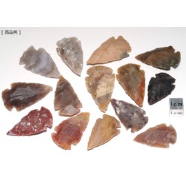[N2 stone Natural] Chalcedony arrowhead | (Set of 14 [Approx. 25-40mm])