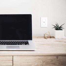 Legrand - OnQ Cat 5e Keystone Connector, RJ45 Keystone Jack, Fits All Keystone Wallplates, Secure Wire Termination, White, 50 Count, WP3450WH50