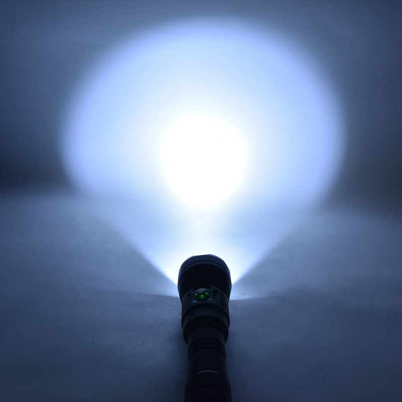 XHP70 3500lm Diving Flashlight Aluminum Alloy Professional 100m IP68 Underwater