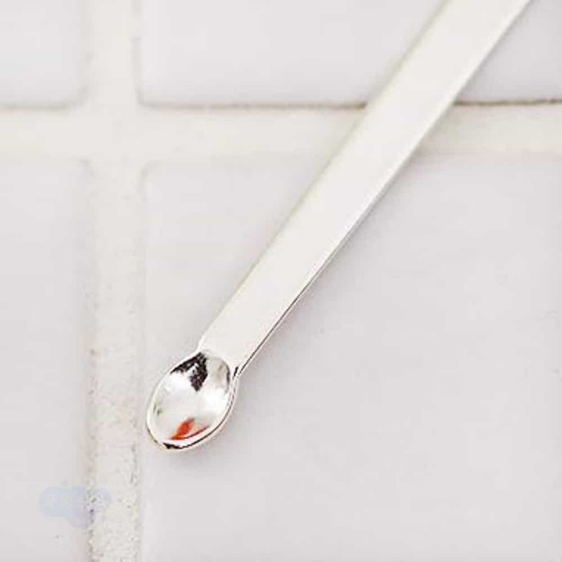 Cooling face roller, cold pack for the face, ice cooler,