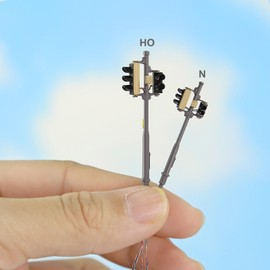 Evemodel Set of 2 Track N 1:160 Model Traffic Light Pedestrian Lights and LEDs Vehicle (Right)