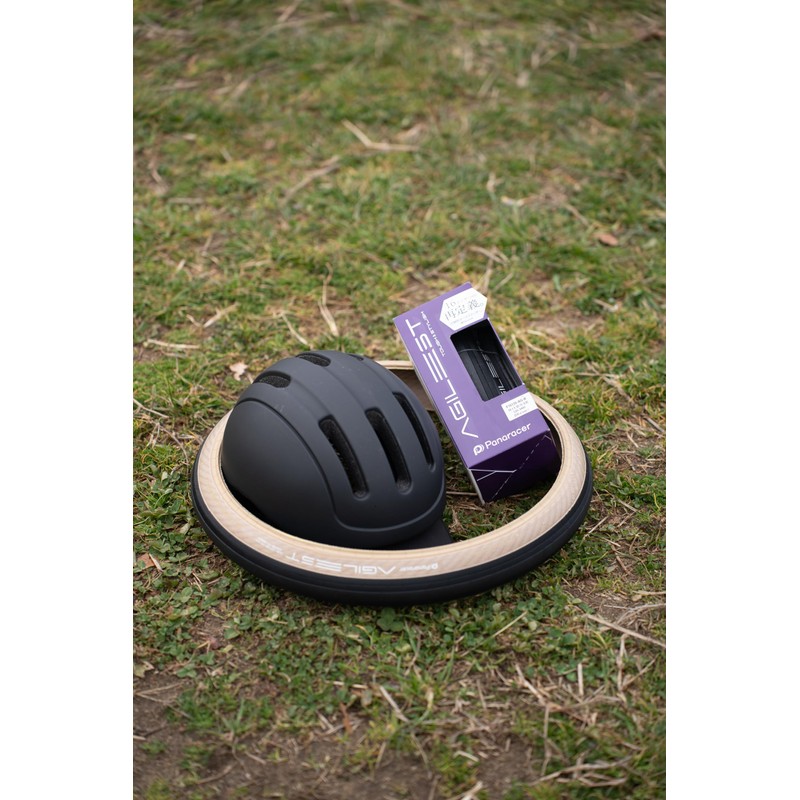Panaracer Asiist 16x1.35 Clincher Black/Amber F16135-AG-AX for Brompton