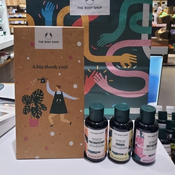 Daegu Department Store The Body Shop Mini 3-Piece Shower Gel