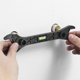 Multipurpose Shower Wrench with Spirit Level Plumbing Tool for Positioning and Tap Installation