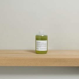 Davines MOMO Shampoo Shampoo para hidratación 250 ml