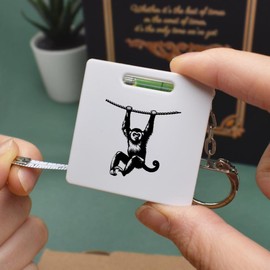 Azeeda 'Gibbon On Rope' Keyring Tape Measure/Spirit Level Tool (KM00038466)