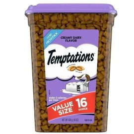 TEMPTATIONS Classic Crunchy and Soft Cat Treats Creamy Dairy Flavor 16 Oz Tub