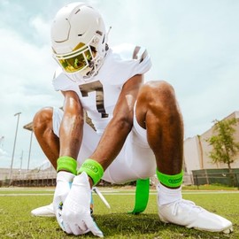 Battle Sports - Brazaletes gruesos de fútbol - Muñequeras para fútbol, bandas de alto rendimiento con material ultrasuave para absorber el sudor y man