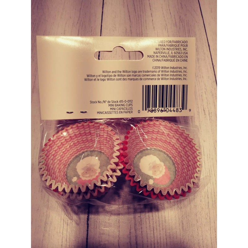 Wilton Christmas Mini Baking Cups Cupcakes/Candy