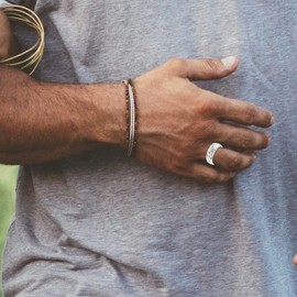 .925 Sterling Silver 5 Diamond Accented Men's Wedding Band (J-K Color, I1-I2 Clarity) - Size 8-3/4