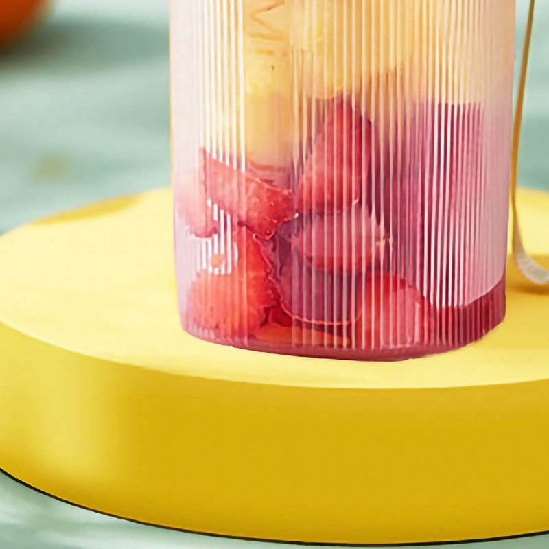 Portable Blender Juicing Cup USB Mini Juicing Cup Home Electric
