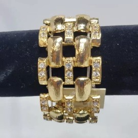 Devan gold stretch bracelet with rhinestones NWT