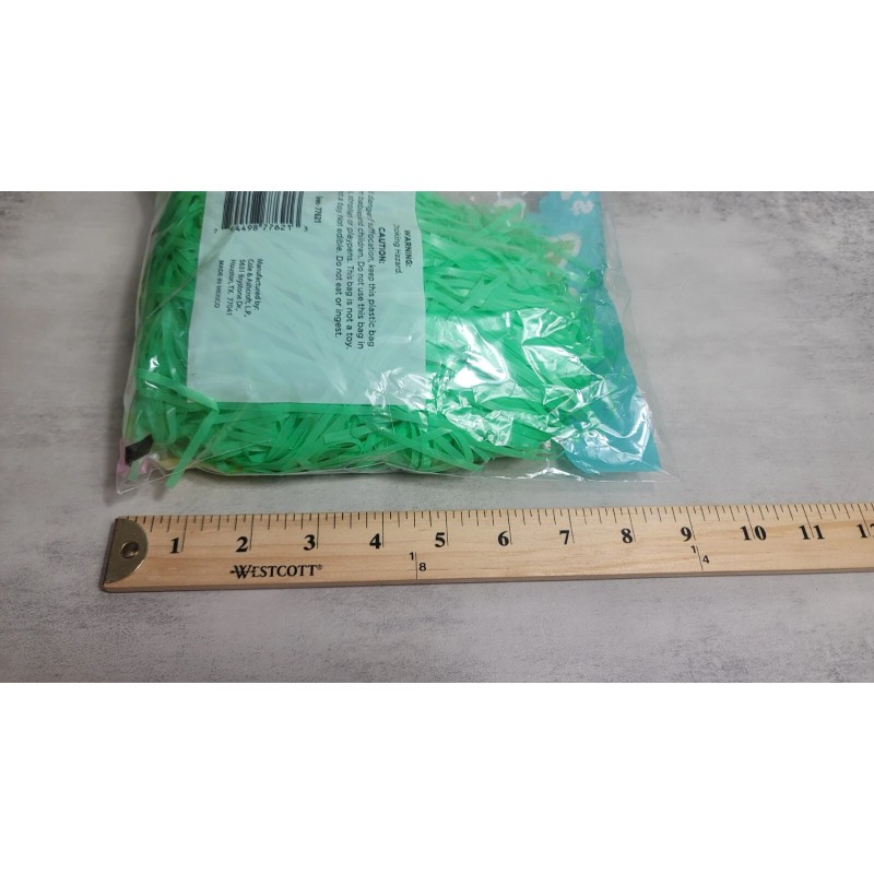 Easter Basket Grass Plastic Green Scented Candy Christmas Filler Discontinued