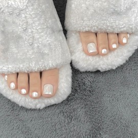 Viugex 24Pcs Press on Toenails Short Square, French Tip False Toe Nails, Aurora White Acrylic Full Cover Fake Toe Nails, Spring Summer Seaside Reusable Stick on Toenails Manicure Kit for Women Girls