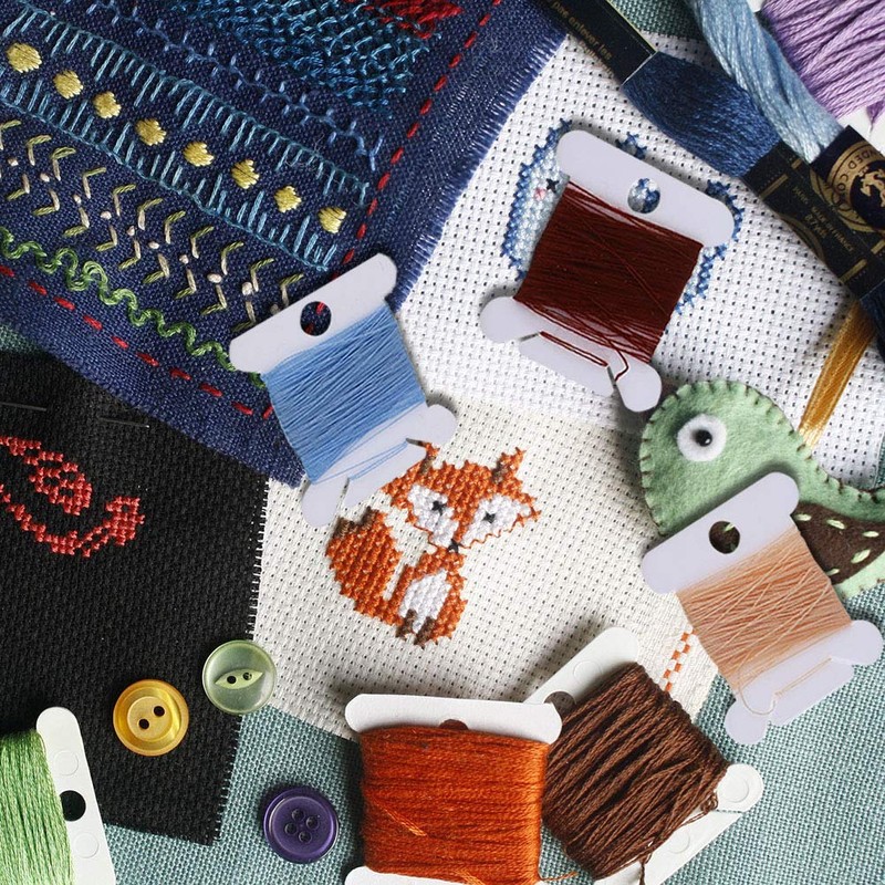 Opopark 120pcs Plastic Floss Bobbins Cross-Stitch Embroidery Thread Organiser Floss