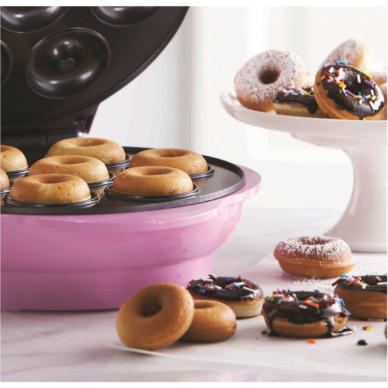 Brentwood TS-250 Mini Donut Maker Machine, Non-Stick, Pink