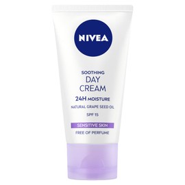 NIVEA Sensitive Day Cream (50 ml), Face Cream and Moisturiser with SPF 15 for Sensitive Skin, Summer Skin Care Essentials, Sensitive Moisturising Cream