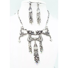 DESIGNER INSPIRED 17in CLEAR MULTI CRYSTAL SILVERTONE VICTORIAN JEWELERY SET NEW