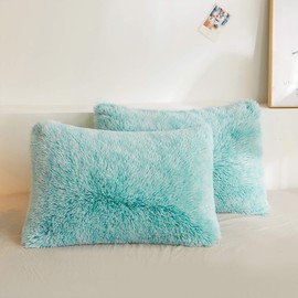 XeGe Faux Fur Throw Pillow Cases, Plush Shaggy Ultra Soft Pillow Covers, Fluffy Crystal Velvet Decorative Pillowcases, Furry Fuzzy Pillow Shams Zipper Closure, Set of 2(Standard, Aqua Ombre)