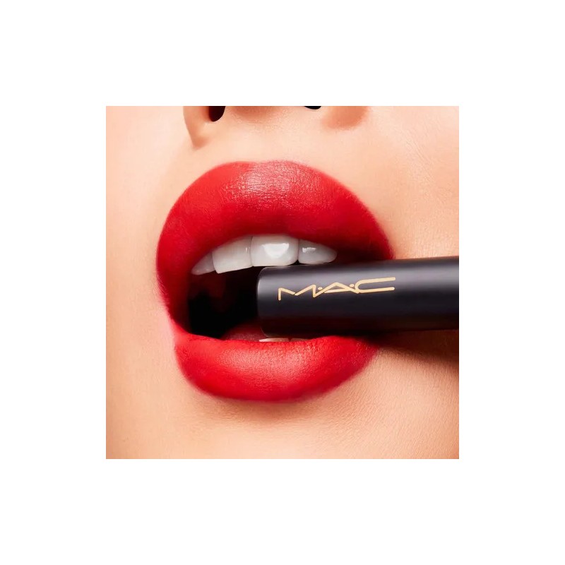 Labial Mac Powder Kiss Velvet Blur Slim Stick Color Devoted