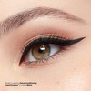 Almay Delineador Líquido Conditioning Liquid Eyeliner Tono Brown