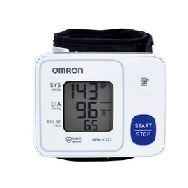 Baumanmetro OMRON, Medidor de Presin Arterial de Mueca HEM-6123, Tecnologa nica, Color Blanco, 1 unidad                                               