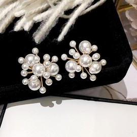 Fire Flower Pearl Earrings Cluster Pearl Drop Dangle Earrings Fashion Pearl Eardrop for Women Elegant Jewelry-pearl earrings