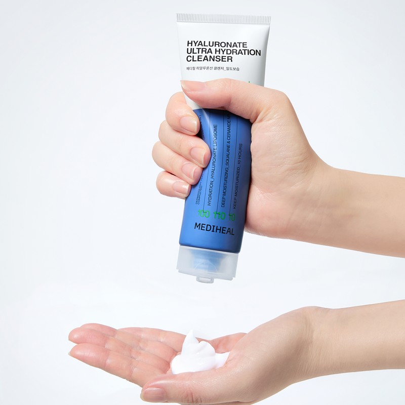 Mediheal Hyaluronic Acid Dense Moisturizing Cleansing Foam 120ml, 2 pcs