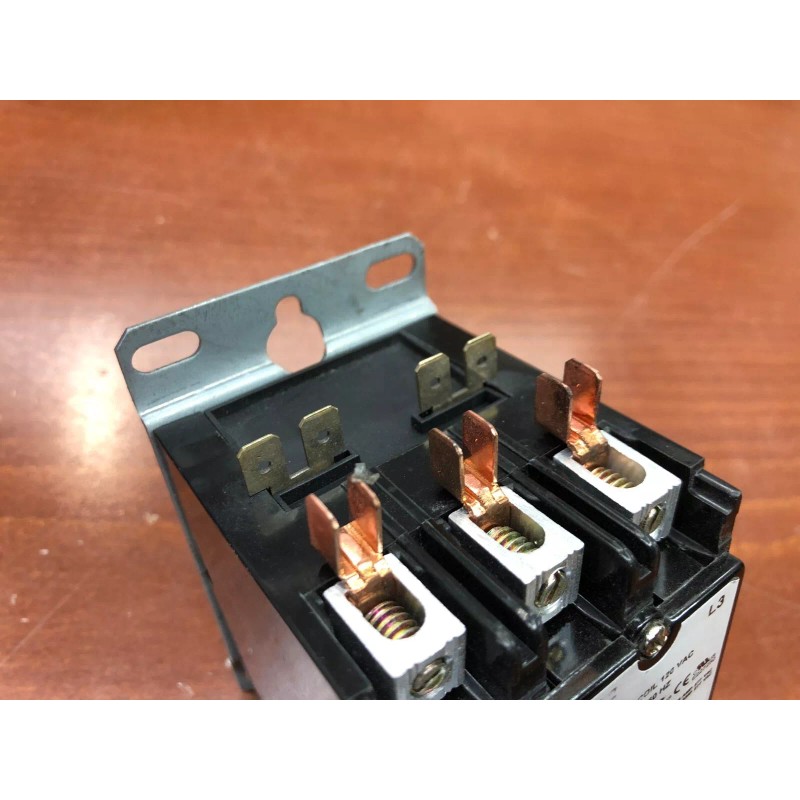 Hartland Controls Contactor 110V Tpst 50Amp HCC-3XT04CG Coil 120VAC 50/60