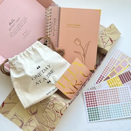 Bossy Girl Journey Undated Weekly Hourly Vertical Spiral Planner A5 (Beige)