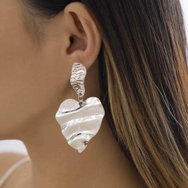 Inateannal Punk Large Heart Drop Earrings Textured Gold Heart Earrings Large Metal Heart Earrings Irregular Square Stud Earrings Hammered Heart Statement Earrings Jewellery for Women, Zinc, No