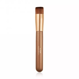 M. Asam Magic Finish Foundation Brush - Foundation Brush for a Perfect Foundation, Ideal for Applying & Blending Foundation & Liquid Makeup, Nylon Fibres for Durability