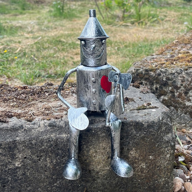 Alfie Francis 16cm Small Wall/Shelf Sitting Tin Man Garden Ornament